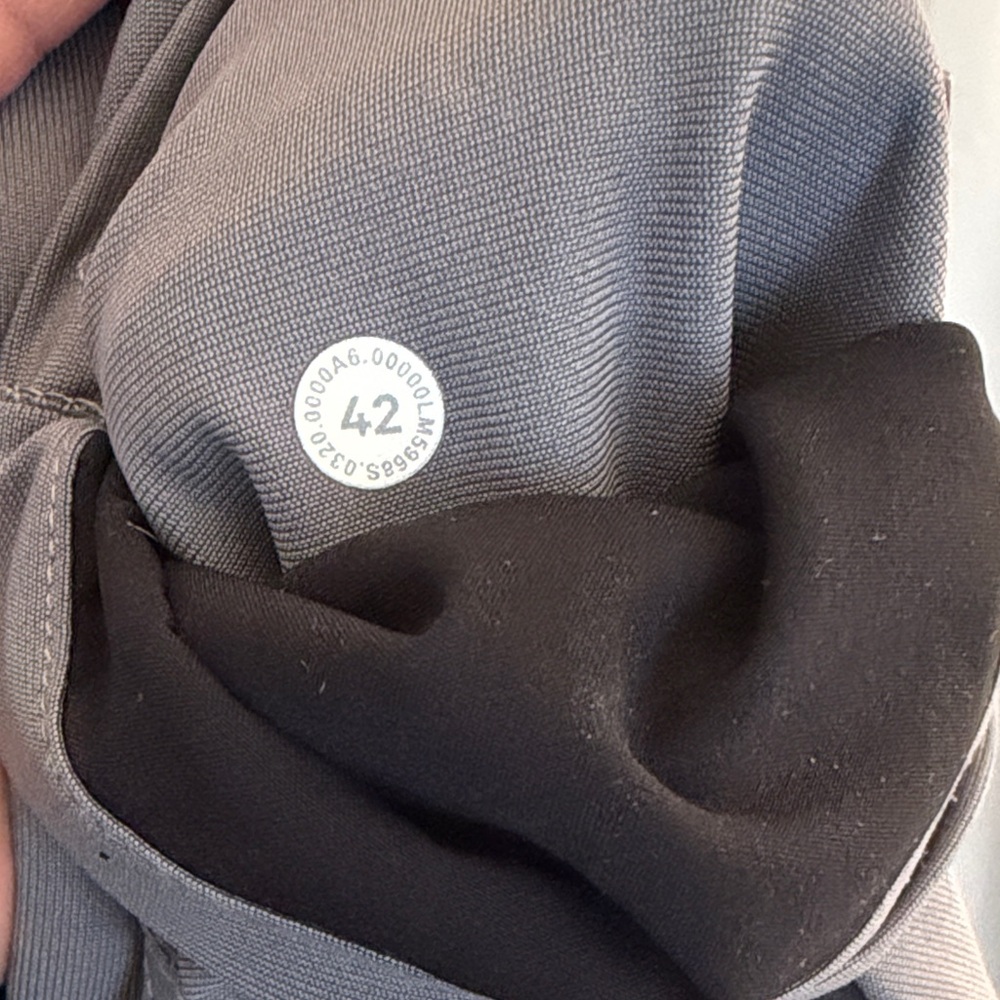 Lululemon Men’s ABC‎ Pant Classic Warpstreme Asphalt Grey Size 42 x 34 - Picture 4 of 6